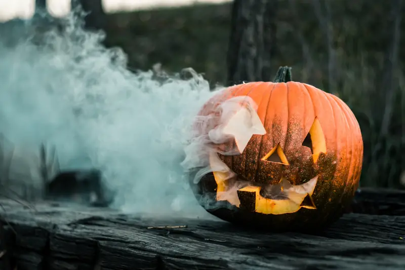 Zabawy na Halloween / Foto Colton Sturgeon / Unsplash