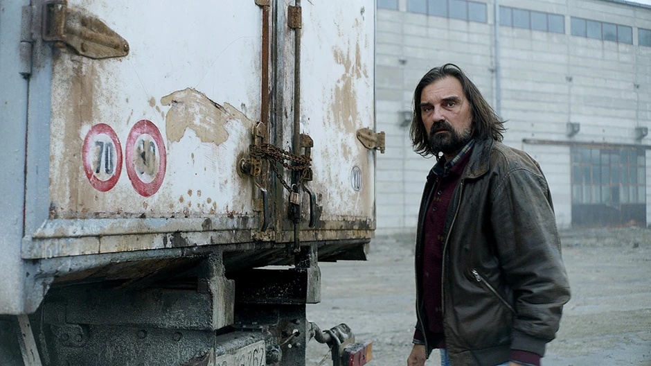 Leon Lučev u filmu "Teret"