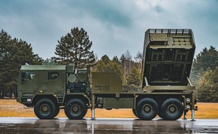 Kolejne wyrzutnie HOMAR-K dotarły do Polski. Dostawa przed terminem