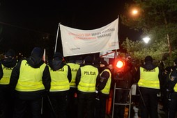 protest przed Sejmem od strony ul. Górnośląskiej