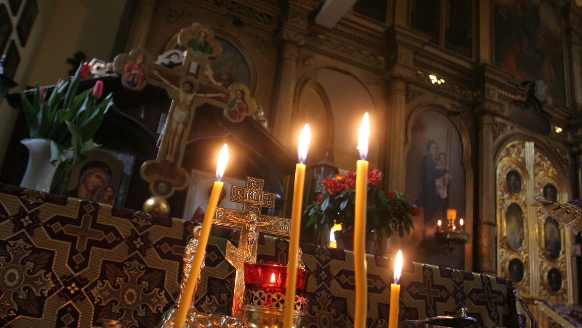 Prawosławni i wierni innych obrządków wschodnich obchodzą 30 kwietnia uroczystość Wielkiej Soboty. Już rano odprawiane były liturgie. Przez cały dzień wierni odwiedzają symboliczne groby Pańskie; święcone są pokarmy na wielkanocne śniadania.