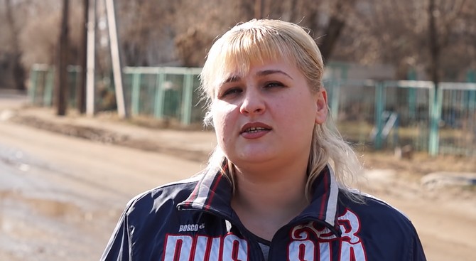 Nina je pet puta bila surogat majka, a onda joj je zahtev jednog klijenta promenio život