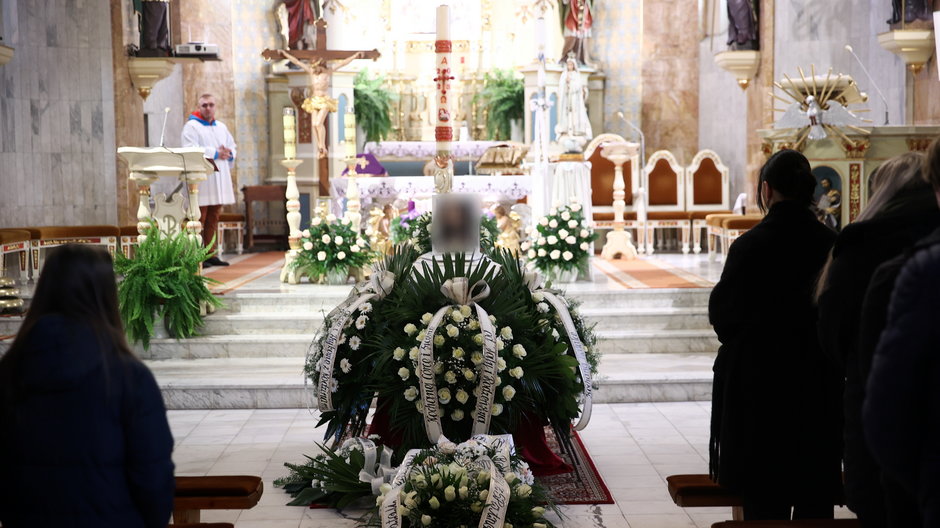 Uroczystości pogrzebowe 14-letniej Natalii w Andrychowie