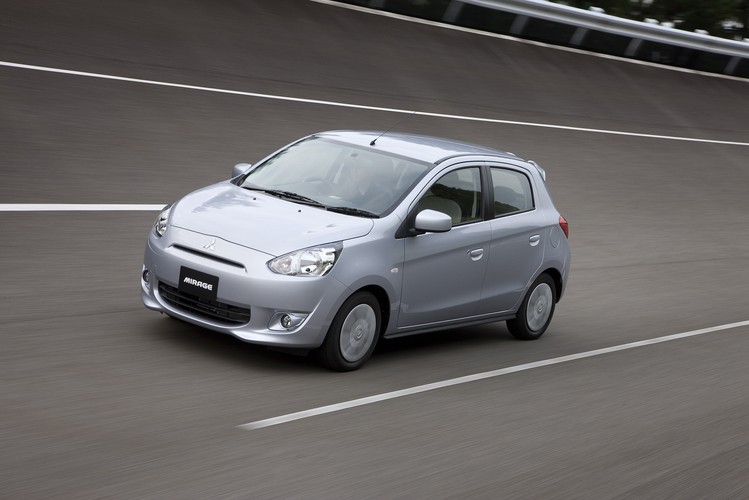 Mitsubishi mirage, który w Europie będzie dostępny jako space star