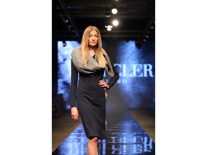 Jesień też może być piękna! Pokaz kolekcji Deni Cler na sezon jesień/zima 2011/2012.