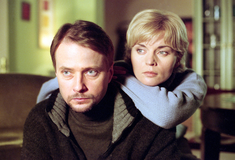 Artur Żmijewski (Kuba) i Małgorzata Foremniak (Zosia) w serialu "Na dobre i na złe" (2002)