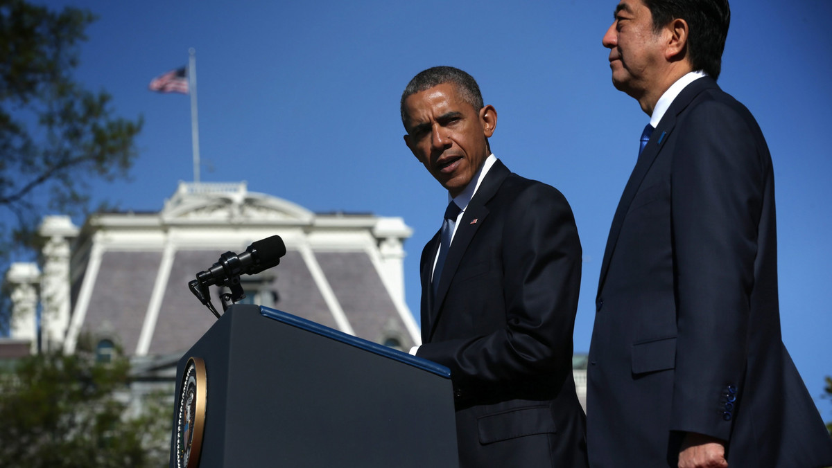 Wobec rosnącej roli Chin prezydent Barack Obama i premier Japonii Shinzo Abe demonstrowali silny, obejmujący sprawy bezpieczeństwa sojusz USA i Japonii. Zapewnili też o postępie w negocjacjach nowej transpacyficznej umowy o wolnym handlu, tzw. TPP.