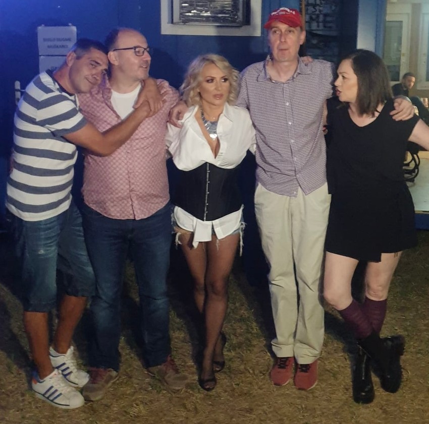 Tap 011, Goca Tržan, Ivana Peters