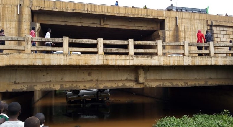 Matatu plunges into a ditch along Thika Road wide view