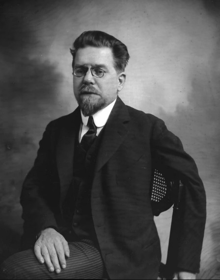 20 lat po Sienkiewiczu literacką nagrodę Nobla otrzymał w 1924 roku Władysław Reymont (1867-1925).