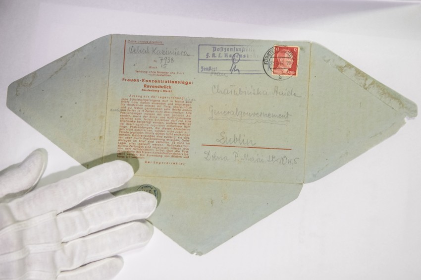 Šifrovane poruke iz logora