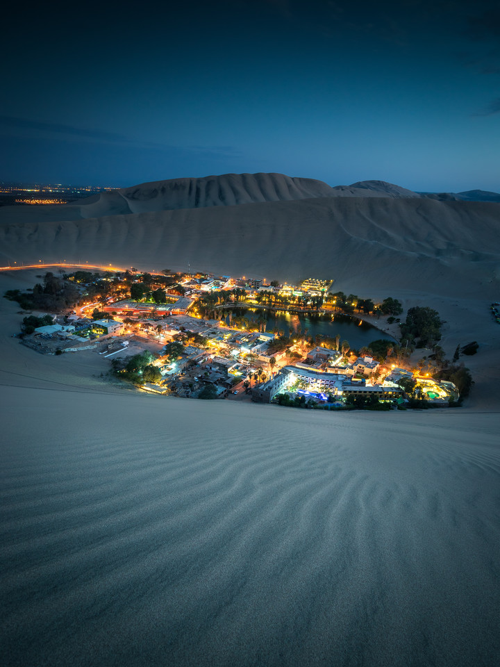 Huacachina - oaza na pustyni w Peru