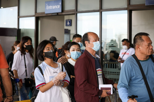 W związku z epidemią koronawirusa, Polskie Linie Lotnicze LOT kolejny raz przedłużyły zawieszenie rejsów między Warszawą a Pekinem