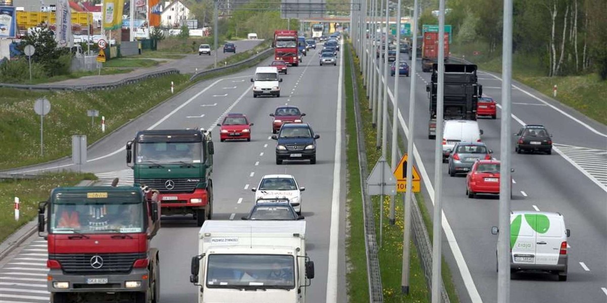 Zwykłe drogi będą płatne. Tak jak autostrady