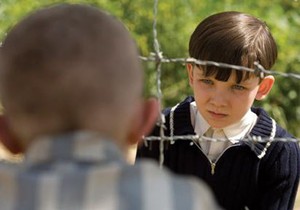 432982_top-5--decak-sa-prugastom-pidzamom