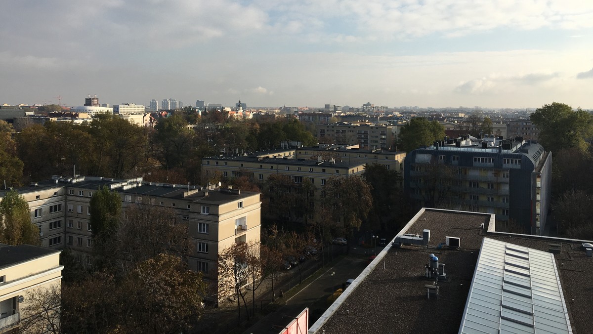 W środę we Wrocławiu zacznie się wiosenne odszczurzanie. Obowiązkowa deratyzacja potrwa do 1 kwietnia. Nieoficjalnie mówi się, że w mieście tylko na jednego mieszkańca przypada od trzech do czterech gryzoni. W tej kwestii od lat nic się nie zmienia.