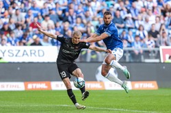 "Kolejorz" wykoleił się na "Pasach". Z wpadki Lecha cieszy się Jagiellonia