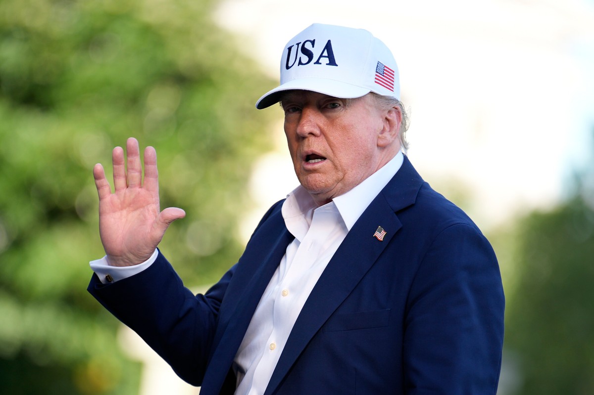 WSJ pisze, że prezydent Rosji Władimir Putin zwodzi Donalda Trumpa w sprawie Ukrainy.