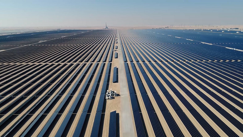 BMW Group zaopatruje się w aluminium, do którego produkcji używana jest energia elektryczna pochodząca z energii słonecznej 