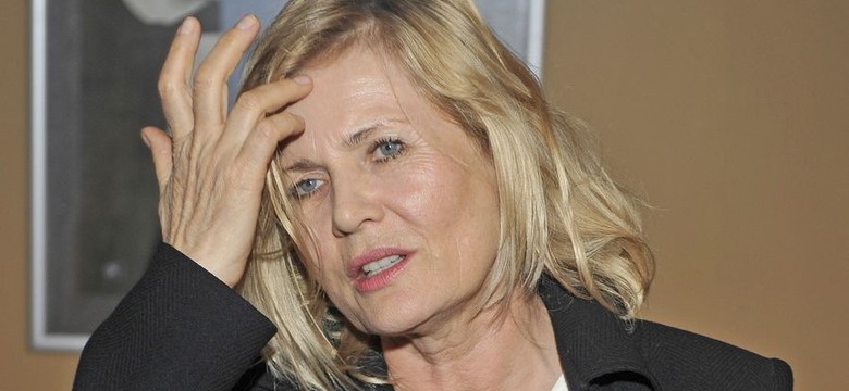 Szapołowskiej ukradli samochód wart 200 tys.: No i jak mam teraz psy wozić do lasu?