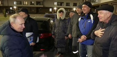 Putin spotkał się z mieszkańcami okupowanego Mariupola. Nagle rozległ się krzyk [FILM]