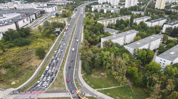 Ruch jest tu ogromny - przy ul. Krzywoustego pojawią się ekrany akustyczne