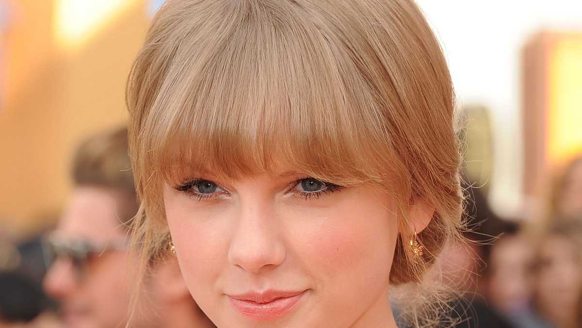 Taylor Swift zaprezentowała w sieci swój nowy singel, "We Are Never Ever Getting Back Together".