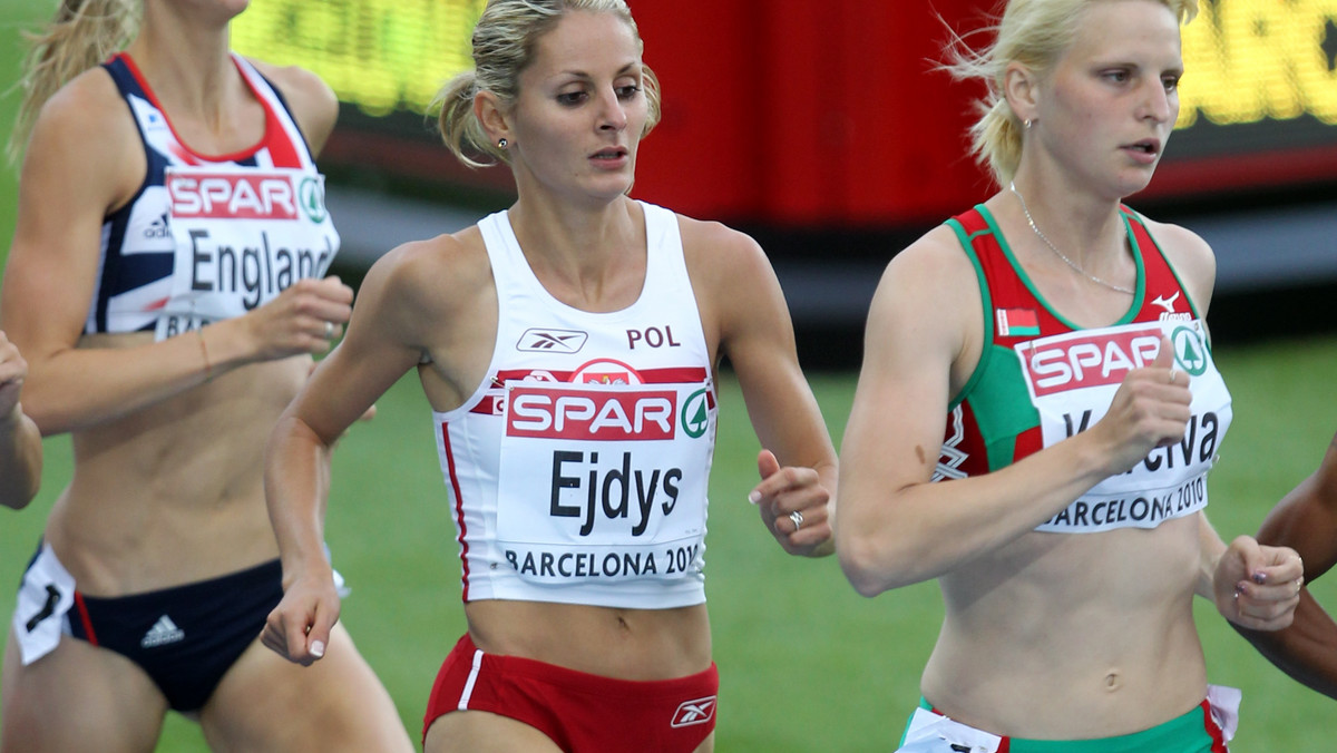Z dwóch reprezentantek Polski do finału biegu na 1500 metrów na mistrzostwach Europy w lekkiej atletyce, odbywających się w Barcelonie, awansowała mistrzyni Polski Sylwia Ejdys. Sztuka ta nie udała się Renacie Pliś.