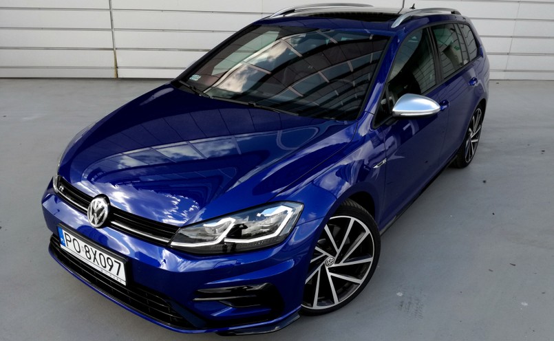 Volkswagen golf R