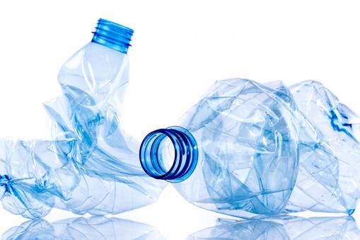 butelki z plastiku