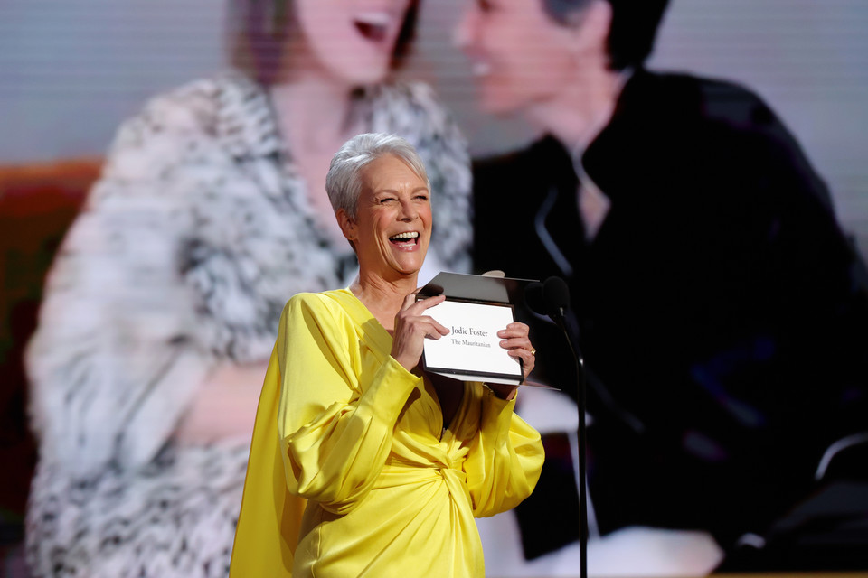 Jamie Lee Curtis na gali Złotych Globów 2021