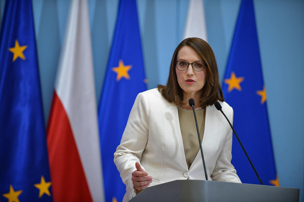 Minister finansów Magdalena Rzeczkowska