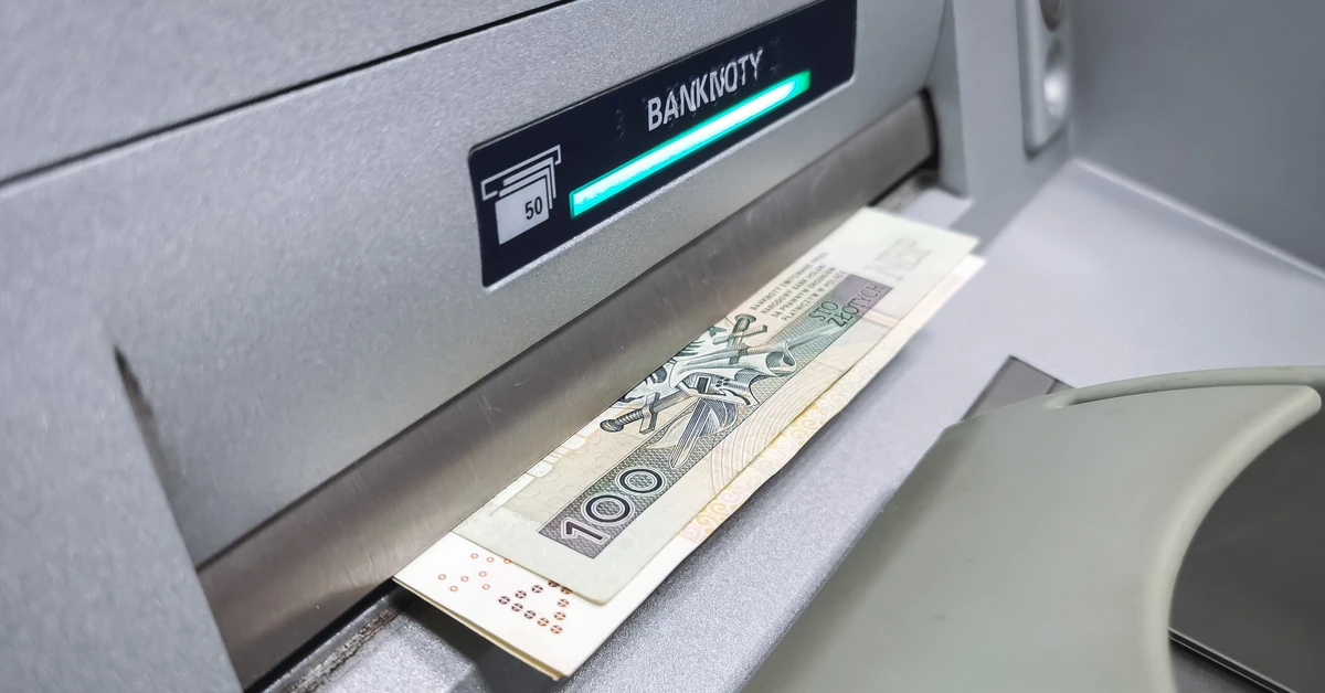 Tyle pieniędzy można jednorazowo wypłacić z bankomatu [LIMITY]