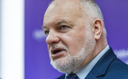 Prezes NFZ: Obecny rząd spija pianę z piwa, którego nie nawarzył