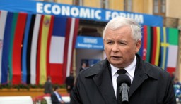 Kaczyński przeciw wcześniejszym wyborom: Polacy powinni móc zobaczyć, jak to naprawdę wygląda