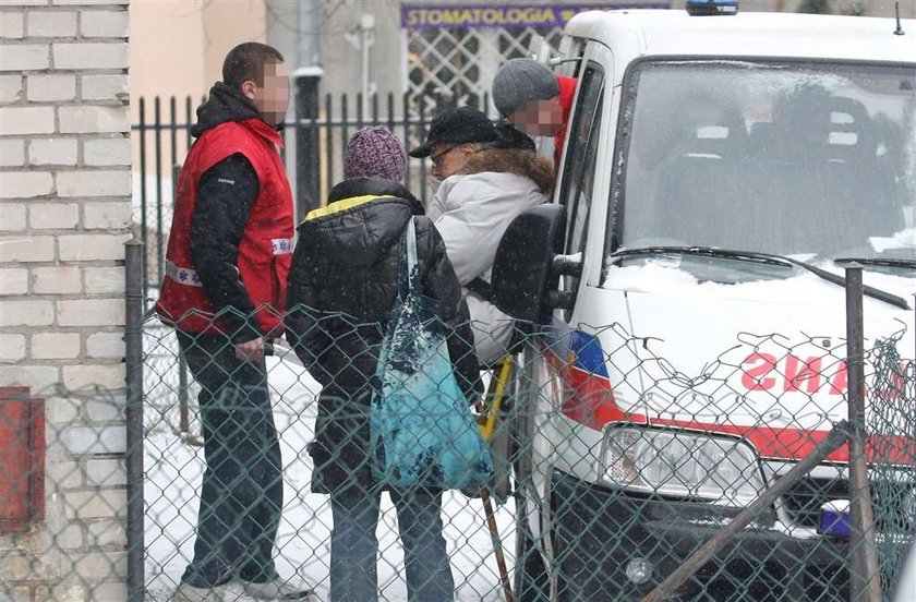 Łapicki jeździ na plan karetką. Mistrzu! Nie pracuj aż tyle! 