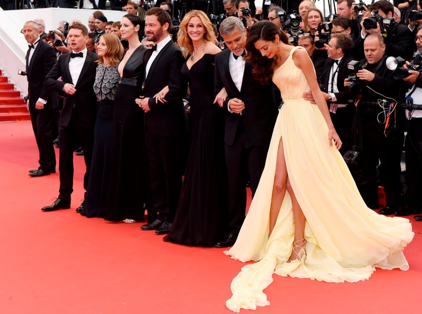 Amal Clooney w Cannes. Wiatr spłatał jej figla!