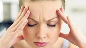 Így küzdd le a szörnyen kínzó fejfájást: 3 gyógytea, amely szinte azonnal enyhíti a nyomást