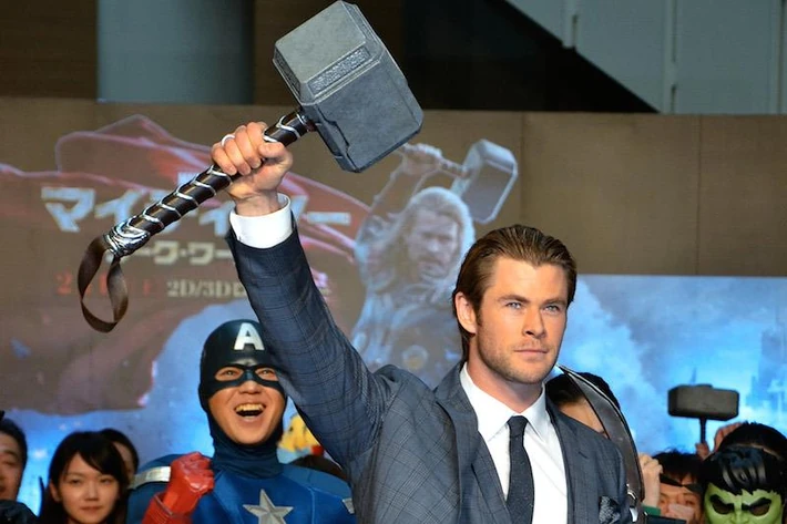 15. Chris Hemsworth – 27 mln dol. 