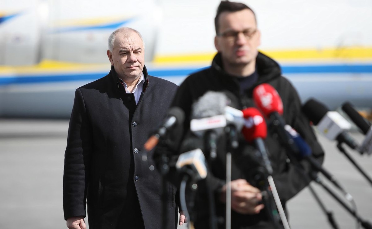 Mateusz Morawiecki, Jacek Sasin