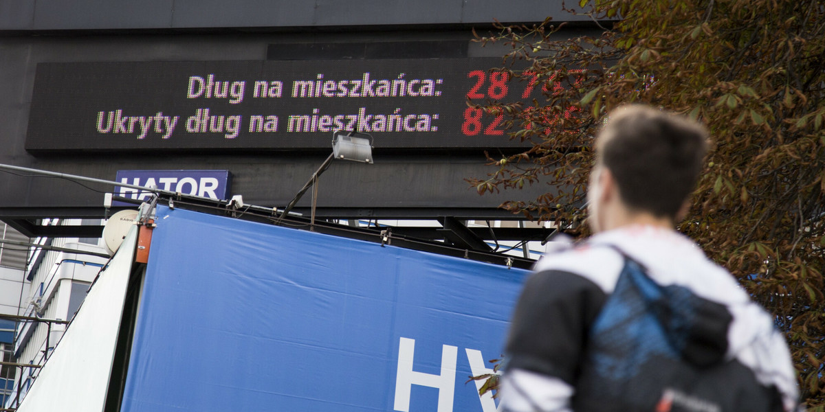 Rośnie zadłużenie Skarbu Państwa.