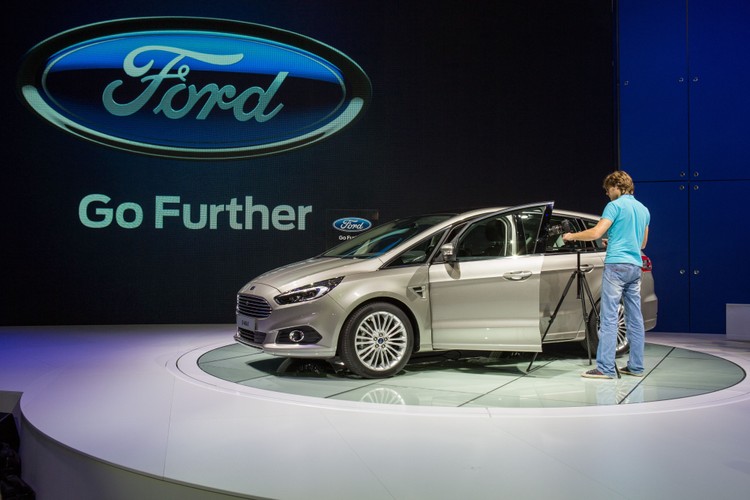 Ford s-max