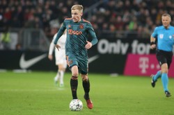 Van de Beek przeszedł do Manchesteru United