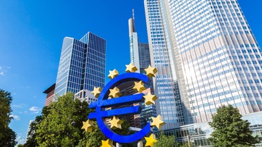 ebc nie zmienia stóp procentowych. jest gotowy reagować w razie zmian