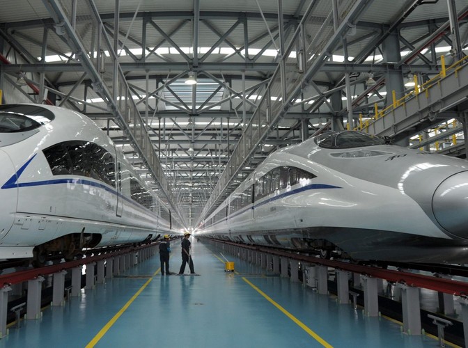 Prace porządkowe w pociągach