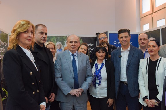 "Dunav osiguranje" sponzor sajma "Za bezbrižnu starost": predstavljena posebna polisa za penzionere