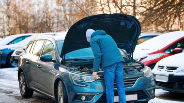 -20 stopni mrozu w polsce. jak uruchomić auto? oto najlepsza metoda