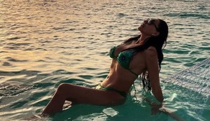 Ceca u kupaćem