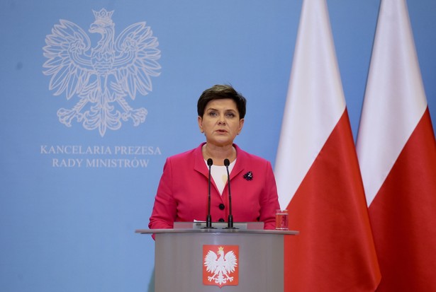 Premier Beata Szydło w KPRM podczas konferencji prasowej dotyczącej dwudniowego posiedzenia Rady Ministrów i rekonstrukcji rządu.