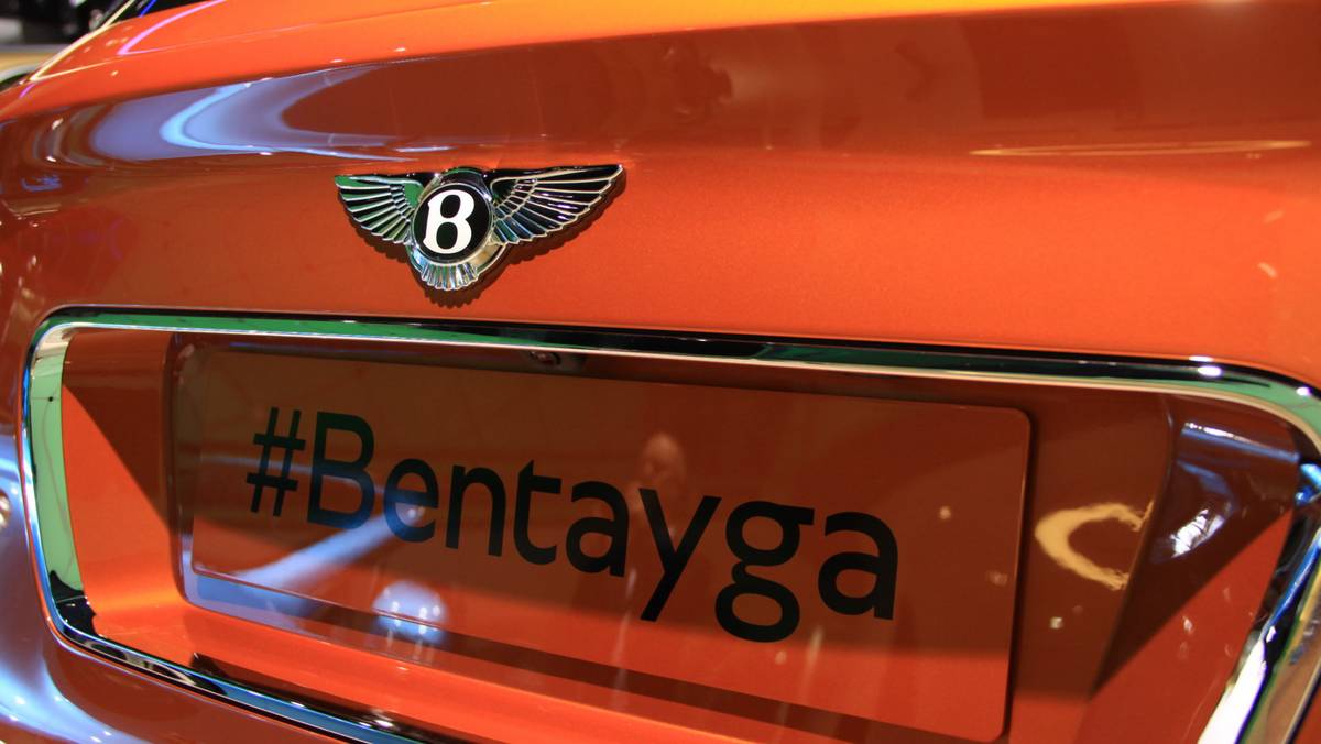 Bentley Bentayga (Frankfurt 2015)